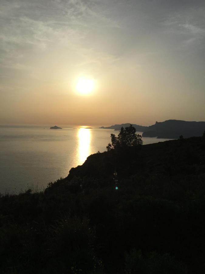 Studio Rocher Bleu Pres Des Plages - Soleil Levant La Ciotat Kültér fotó